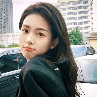 首富父亲做保安